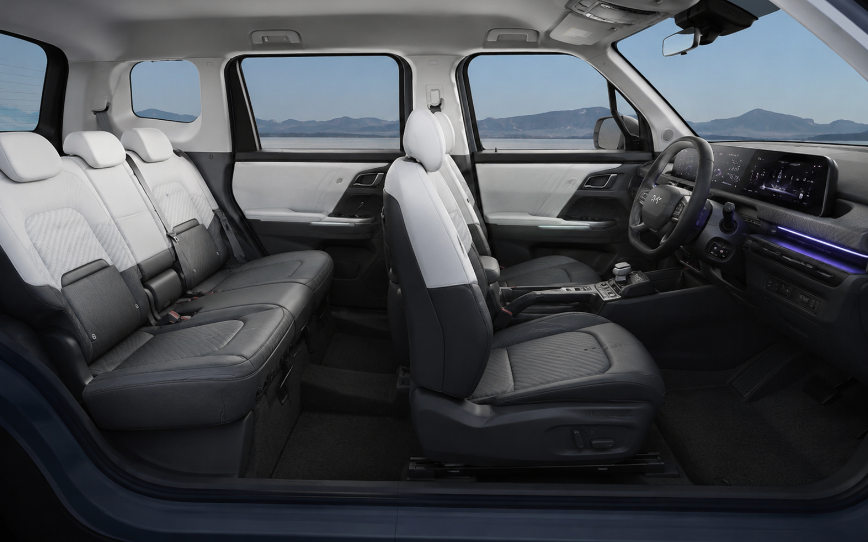 syros-ev Interior